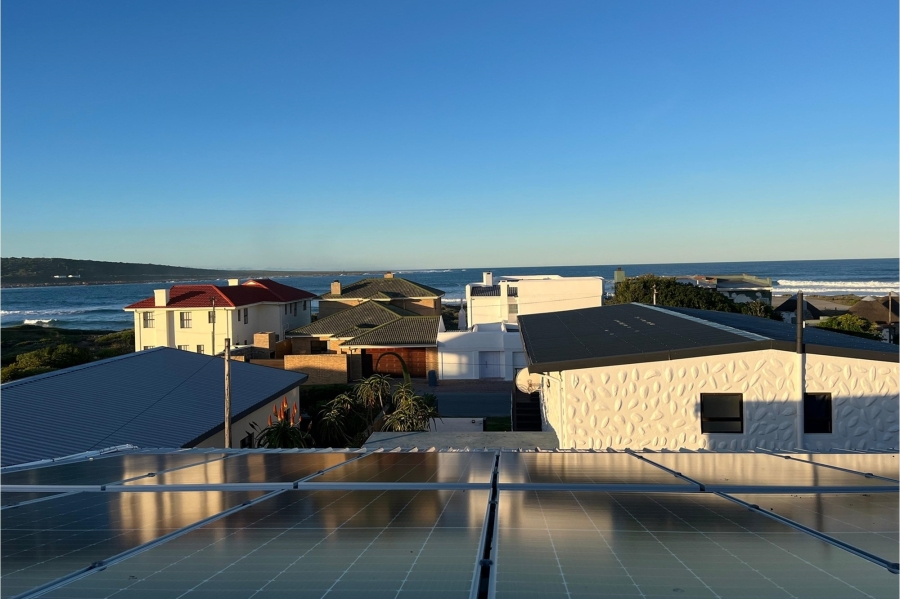3 Bedroom Property for Sale in Gouritsmond Western Cape